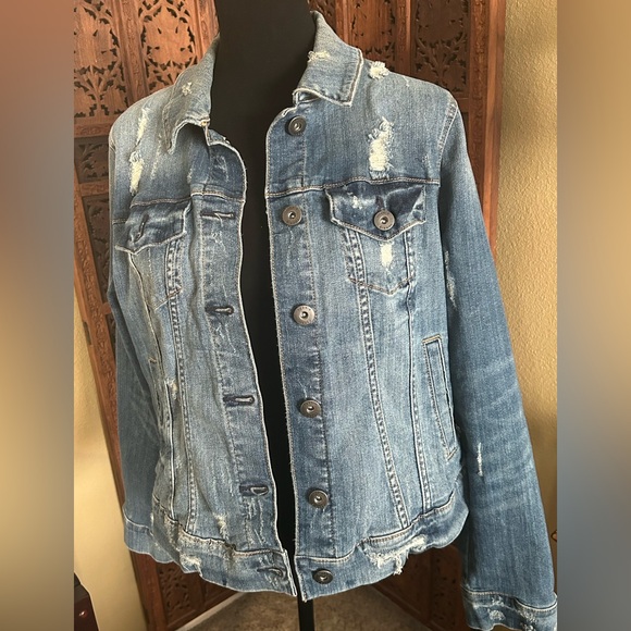 Torrid Light Blue Distressed Denim Jacket - Picture 3 of 4